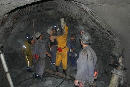 信宜工程爆破中的危险因素分析以及应对工程爆破危险的措施